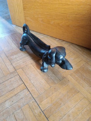 Tope de puerta diseño perro