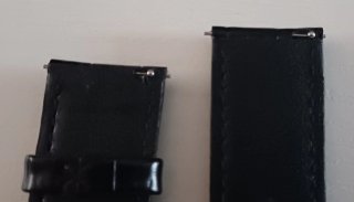 Correa de reloj negra con hebilla