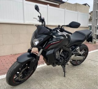 Honda CBF 650 Naked Negra