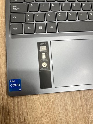 Lenovo IdeaPad Slim 3 15IRH10 i5-13420H 16GB 512GB
