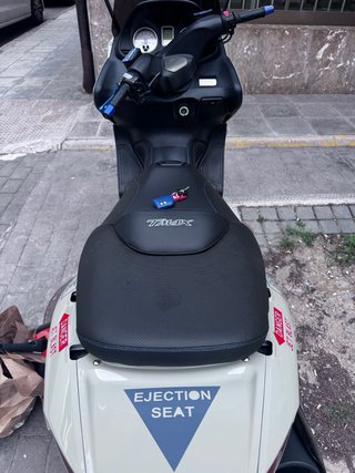 Yamaha T-MAX 500 Gris
