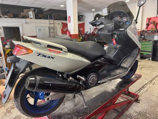 Yamaha T-MAX 500 Gris