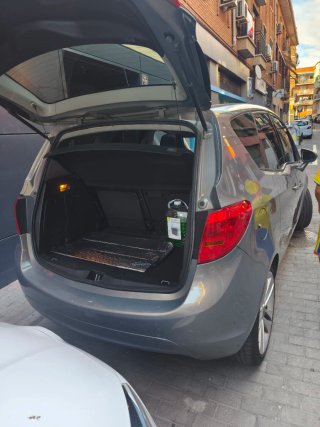 Opel Meriva 2011