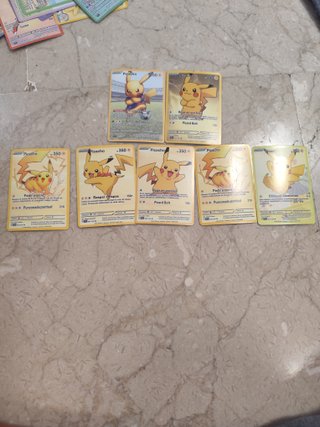 Lote de 7 Cartas Pokémon Pikachu