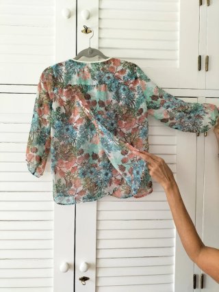 Blusa flores manga 3/4