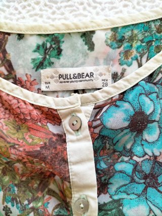 Blusa flores manga 3/4