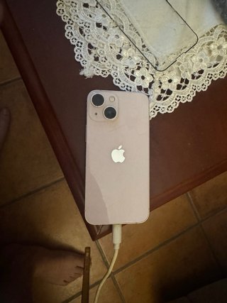iPhone 13 mini