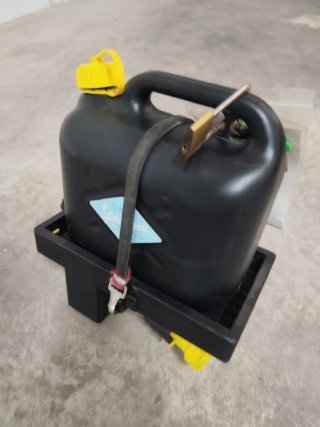 Depósito combustible 5L Vespa con soporte