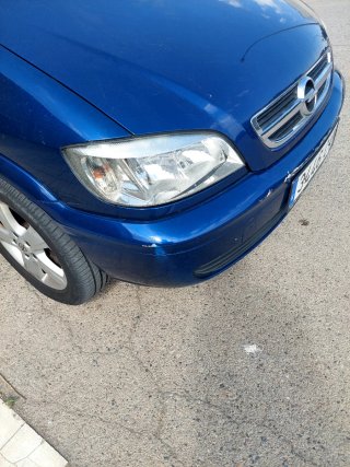 Opel Zafira 2004