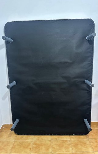Base Cama Tapizada 190x135 Seminueva con poco uso