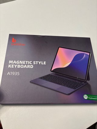 Funda Teclado iPad Air 13 Retroiluminado