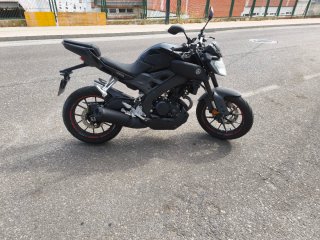 Yamaha MT 125cc Negra