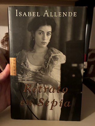 Isabel Allende - Retrato en Sepia