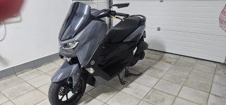 Yamaha NMAX 125 Gris Oscuro