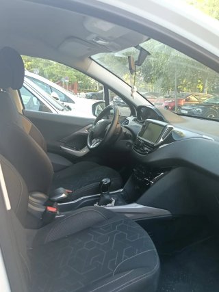 Peugeot 2008 2015