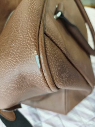 Bolsa weekend símil piel Zara