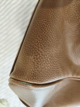 Bolsa weekend símil piel Zara