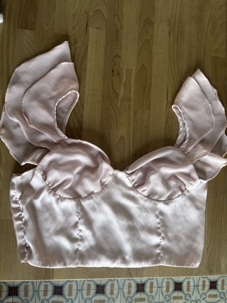 Top bustier rosa volantes satén