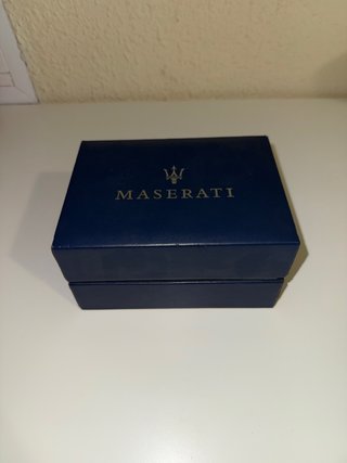 Caja Reloj Maserati y Pulsera Original Azul