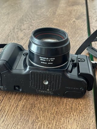 Olympus OM-101 + 50mm f/2 + Manual Adapter 2 + T18