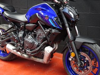 Yamaha MT-07 Naked Azul/Negro