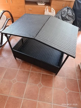 Cama para perro de ratán