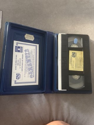 Bigfoot y los Henderson VHS Película Infantil