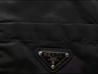 Sobrecamisa Prada Negra