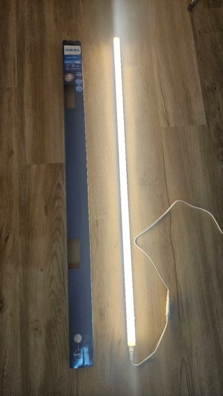 Philips Linear LED 18W 1600 lúmenes