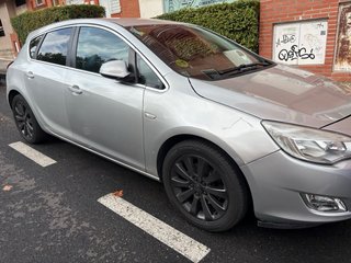 Opel Astra 2012