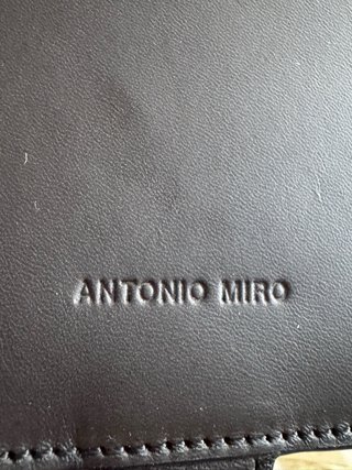 Maletín cuero Antonio Miro negociable