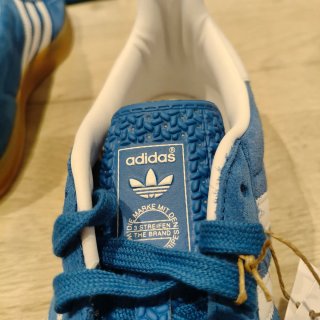 Zapatillas Adidas Talla 42 Azul y Blanco