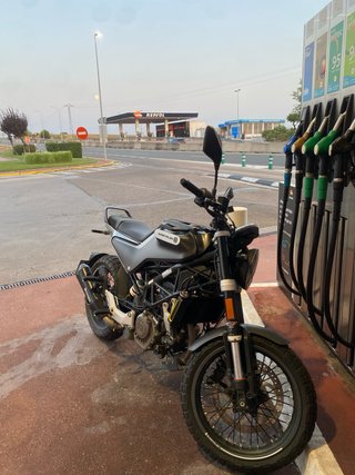 Husqvarna Svartpilen 125cc 2021