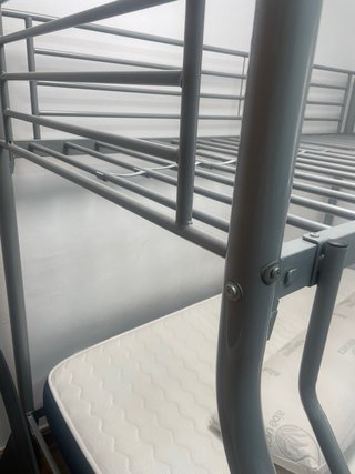 Colchón viscoelástico casi nuevo 135 cm