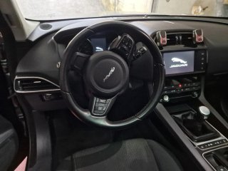 Jaguar F-Pace 2017