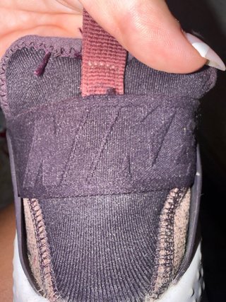 Deportivas Nike Marrones y Moradas