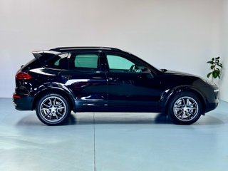 Porsche Cayenne Diesel Platinum Edition