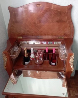 Mueble antiguo