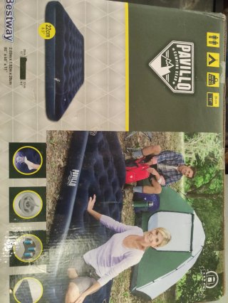 Set 4 Materassi Aria Campeggio Bestway e Intex