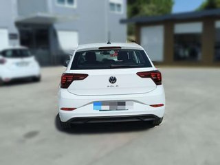 VOLKSWAGEN polo