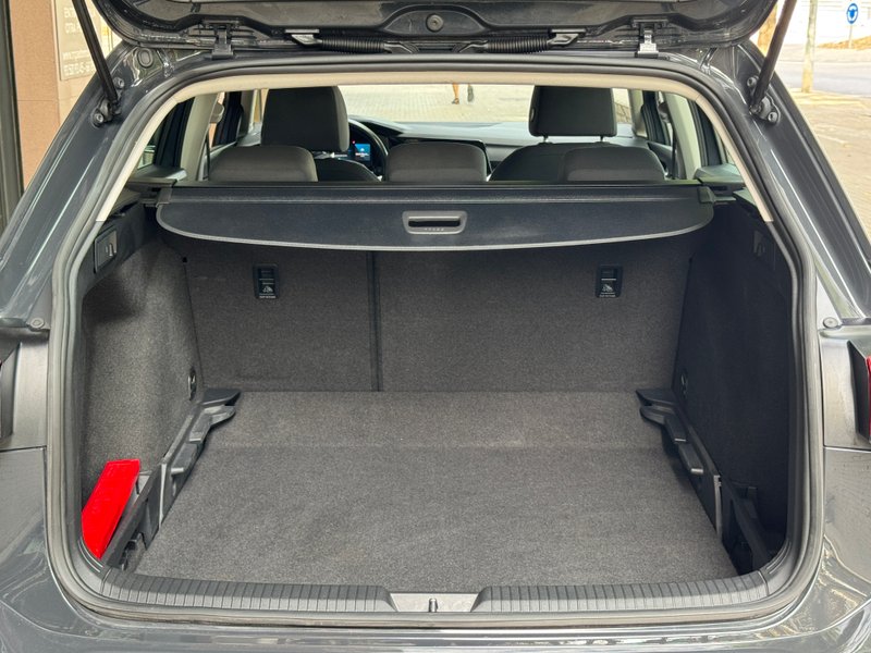 Volkswagen Golf Variant Life 2.0 TDI (2022) 2021, foto 40