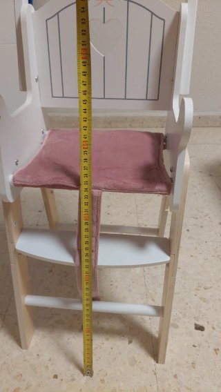 Trona de madera para muñecas