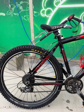 Mondraker Ventura - Horquilla Marzocchi