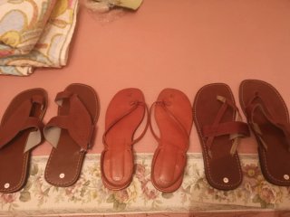 Sandalias de cuero hechas a mano en Túnez