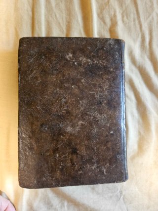 libro antiguo de medicina y farmacia de 1751