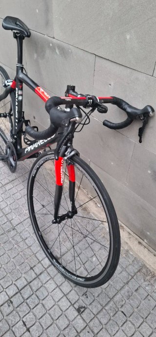 Bicicleta Carretera Pinarello Razha