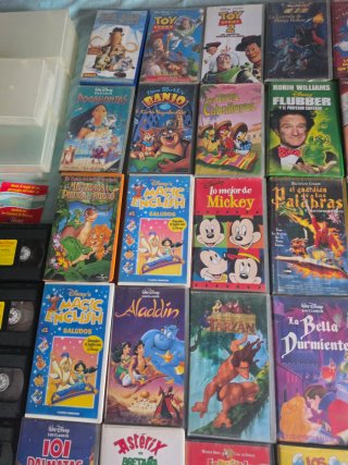 Lote 43 Películas Disney VHS