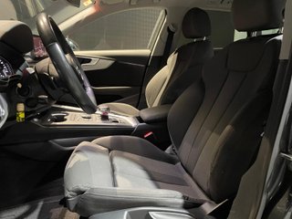 Audi A4 Audi A4 Avant S line 40 g-tron S tronic