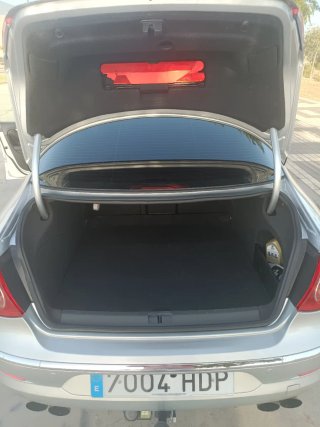 Volkswagen Passat CC 2011