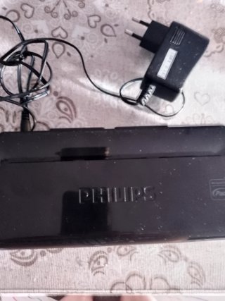 TDT Philips con cargador